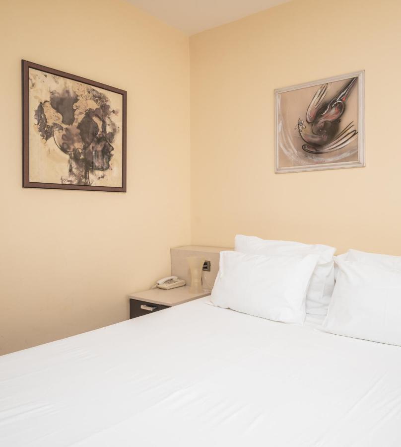 Pelister Skopje Bed & Breakfast ห้อง รูปภาพ
